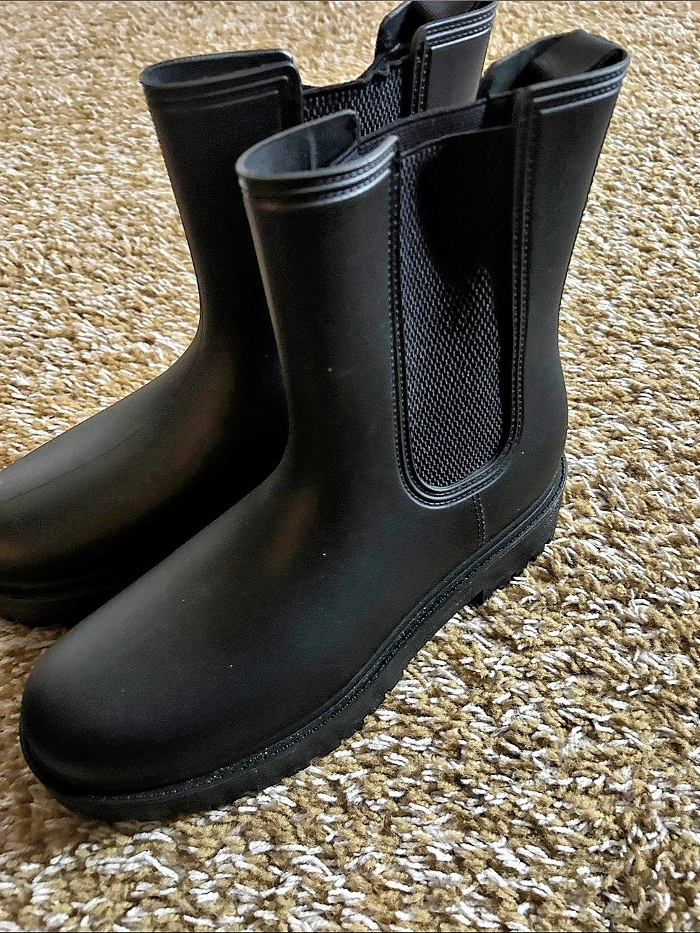 Black Boot - Picture 3 of 5